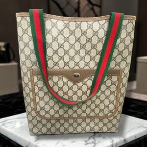 Authentic Vintage GUCCI Canvas GG Sherry Green and Red Web Tote Bag with Insert!